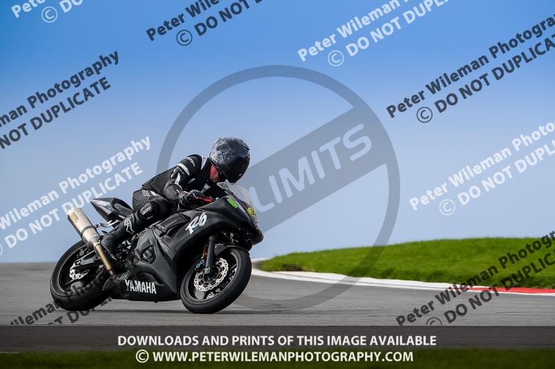donington no limits trackday;donington park photographs;donington trackday photographs;no limits trackdays;peter wileman photography;trackday digital images;trackday photos